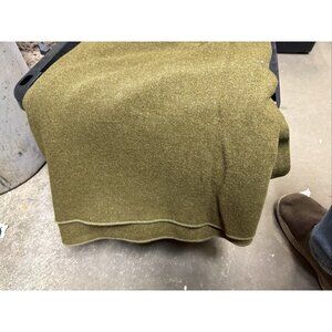 Vintage Vietnam Era OD Green US Military Wool Blanket 64x82" Army-Issued Durable